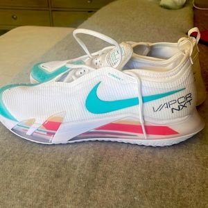 NikeCourt React Vapor NXT women’s hard court tennis Shoes size 9.5